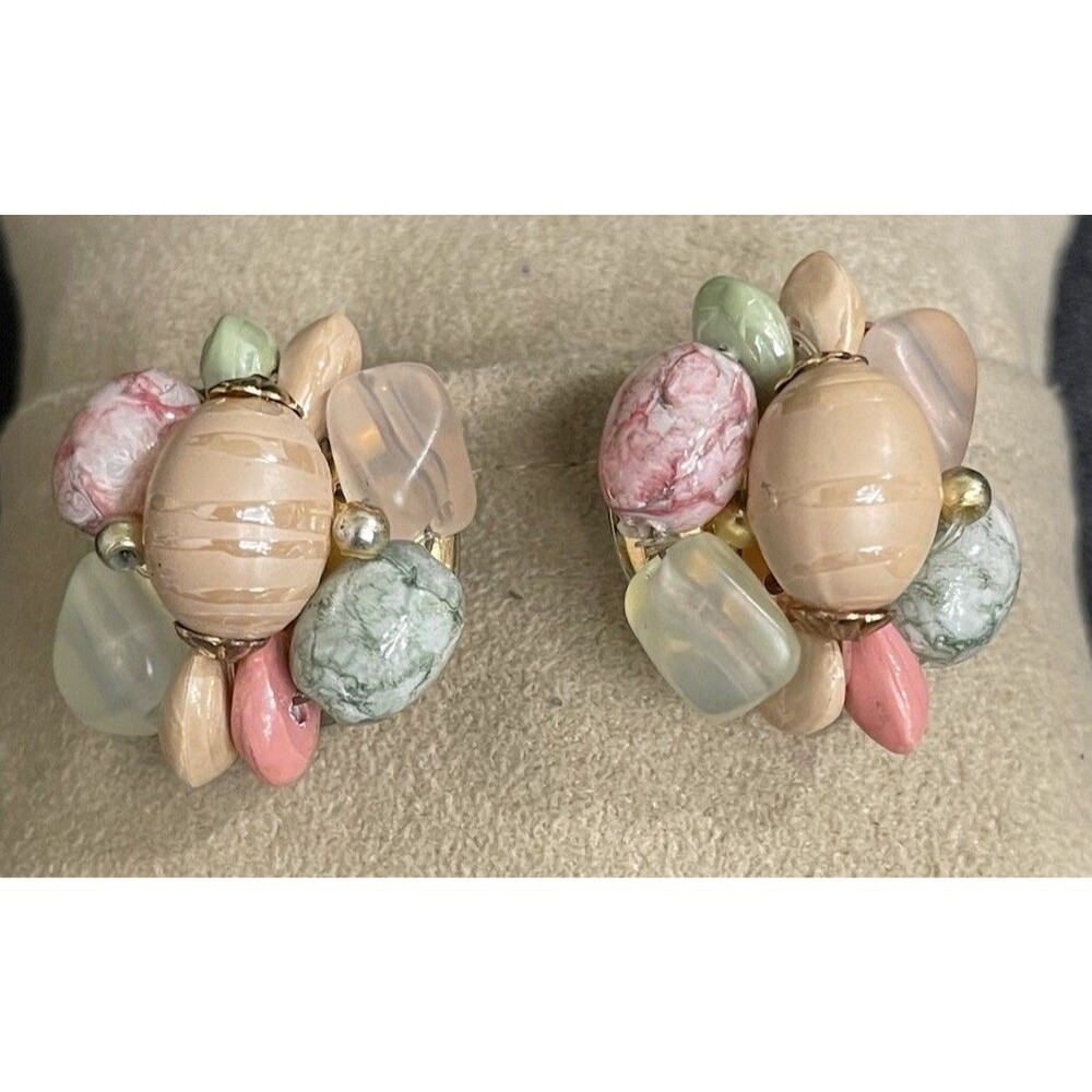 VTG 60's Pastel Beaded Stone Cluster CLIP ON Earrings Easter Egg 1” Diameter